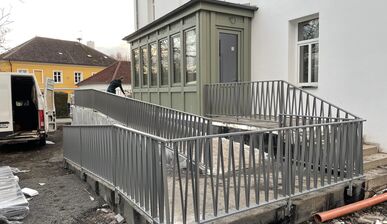 Bezbariérový přístup, zábrany a brána